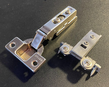 Grass 1006-30 hinge w/ #048 STEEL Base Plate, Clip On - IMPROVED DURABILITY