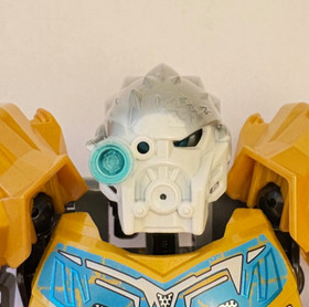 Lego Bionicle Kanohi Mask of Ice - 71311 Kopaka Unity Exclusive Retired White