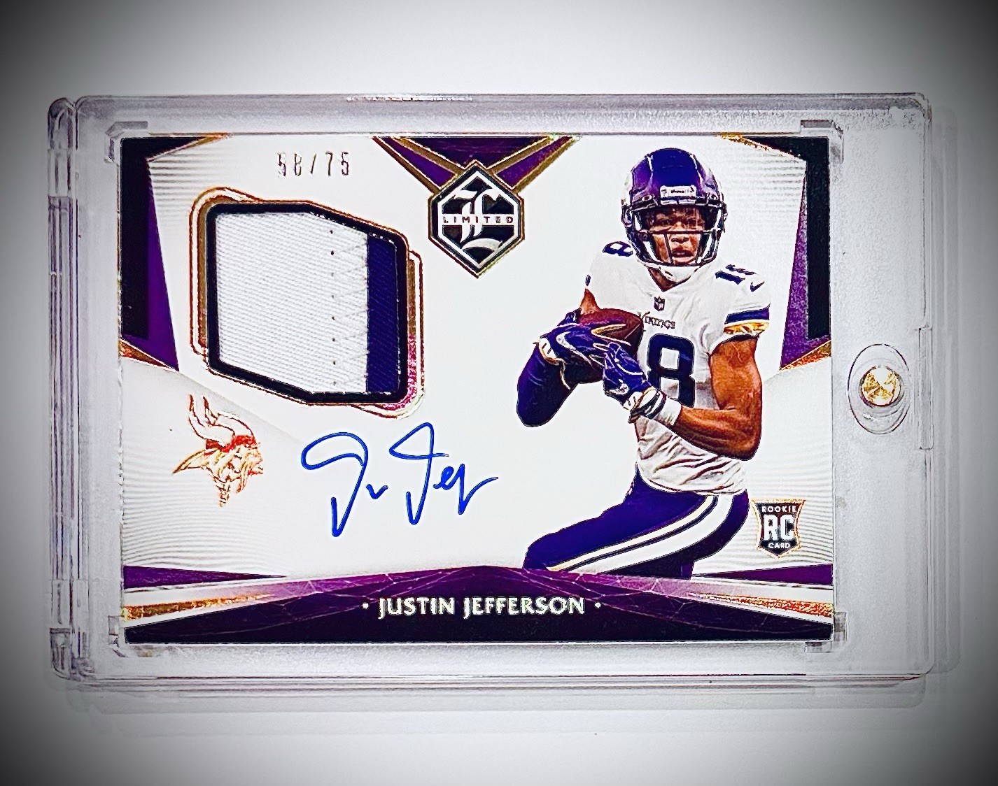 Justin Jefferson Panini Limited #116 Patch Autograph-Gold Spotlight