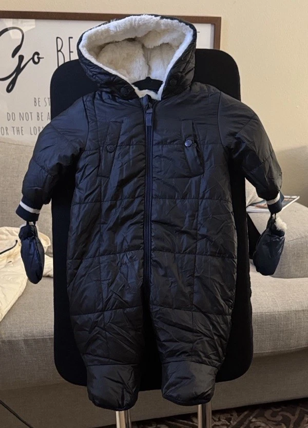 Urban Republic Outerwear Snow Suit Faux fur Lined …gloves Included Size 9 M
