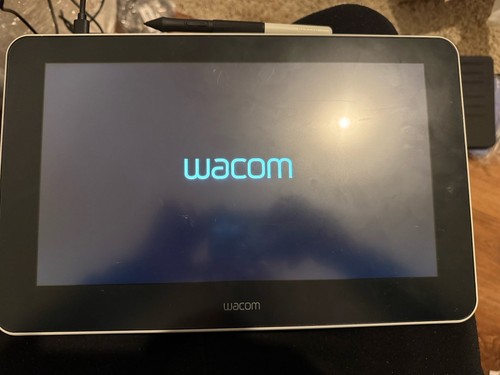 Wacom DTC133 Graphics Tablet - Black READ DESCRIPTION PLEASE