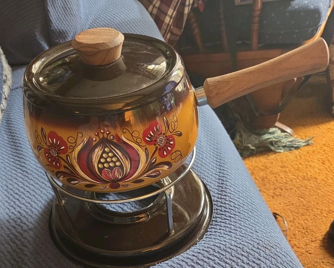 Mid Century Enamel Fondue Set W/stand Floral
Opens in a new window or tab