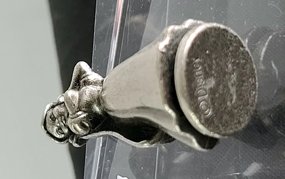 Монополия жетон Белоснежка миниатюрная оловянная фигурка - Изображение 2 из 2