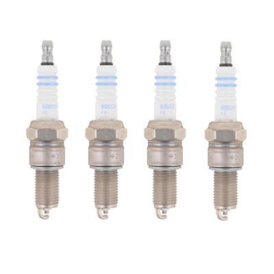 Set of 4 Spark Plugs Bosch Super Plus WR8DC NEW