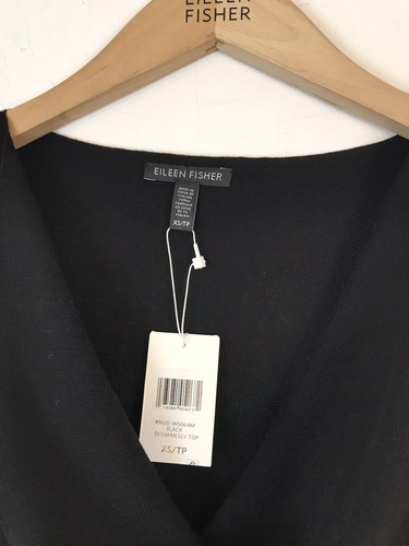$ 268 Eileen Fisher XS schwarzer Wollpullover mit drapiertem Ausschnitt Oberteil neu mit Etikett - Bild 5 von 5