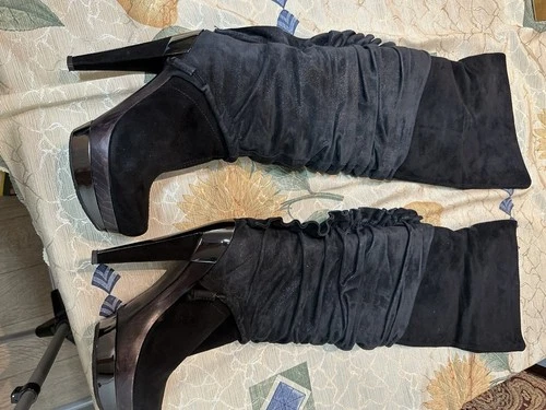 Baldinini Women’s High Boots Size 39 Black Suede - product listing photo