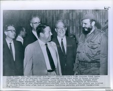 1961 Havana Cuba Fidel Castro Tractor Committee Meeting Wirephoto 8x10
