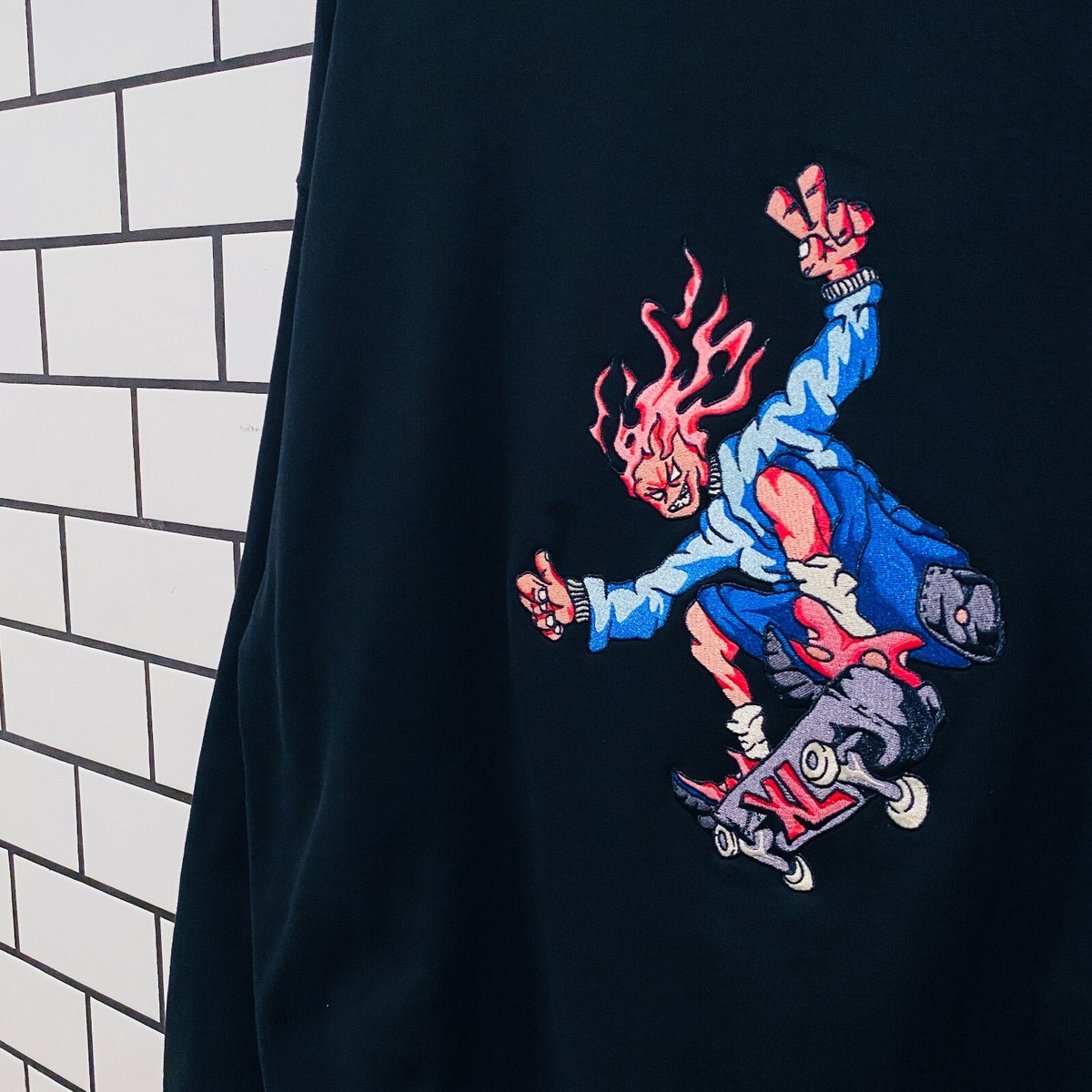 トップス XLARGE BURNING MONSTER CREWNECK KNIT XLARGE BURNING MONSTER CREWNECK SWEATSHIRT BLACK | eBay