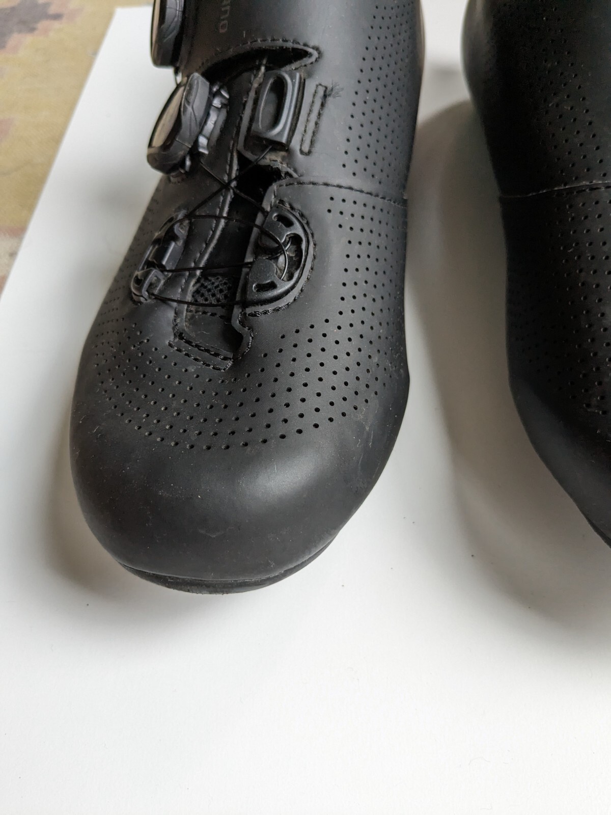 Shimano RC7 shoes (SH-RC701), black, 42.5, lightly used, with yellow ...