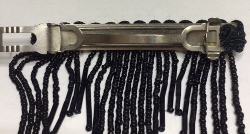 Pinza de pelo estilo aleta negra con cuentas pasador colgante 3 3/8 pulgadas de largo - Imagen 6 de 18