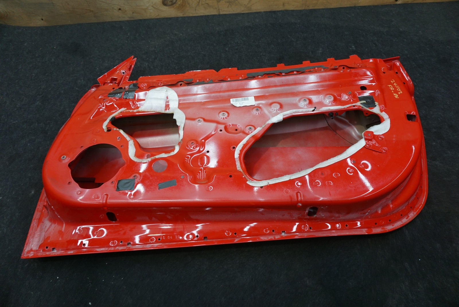 Right Door Shell Rossa Scuderia (323) 81974411 Ferrari California 2008-14 *Note