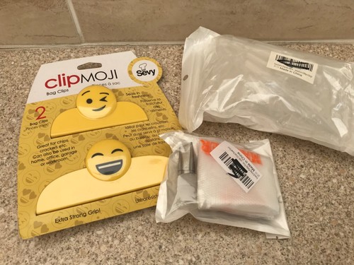 Kitchen items Icing Piping Nozzle set,Sevy Emoji Bag Clips, Strawberry pipettes