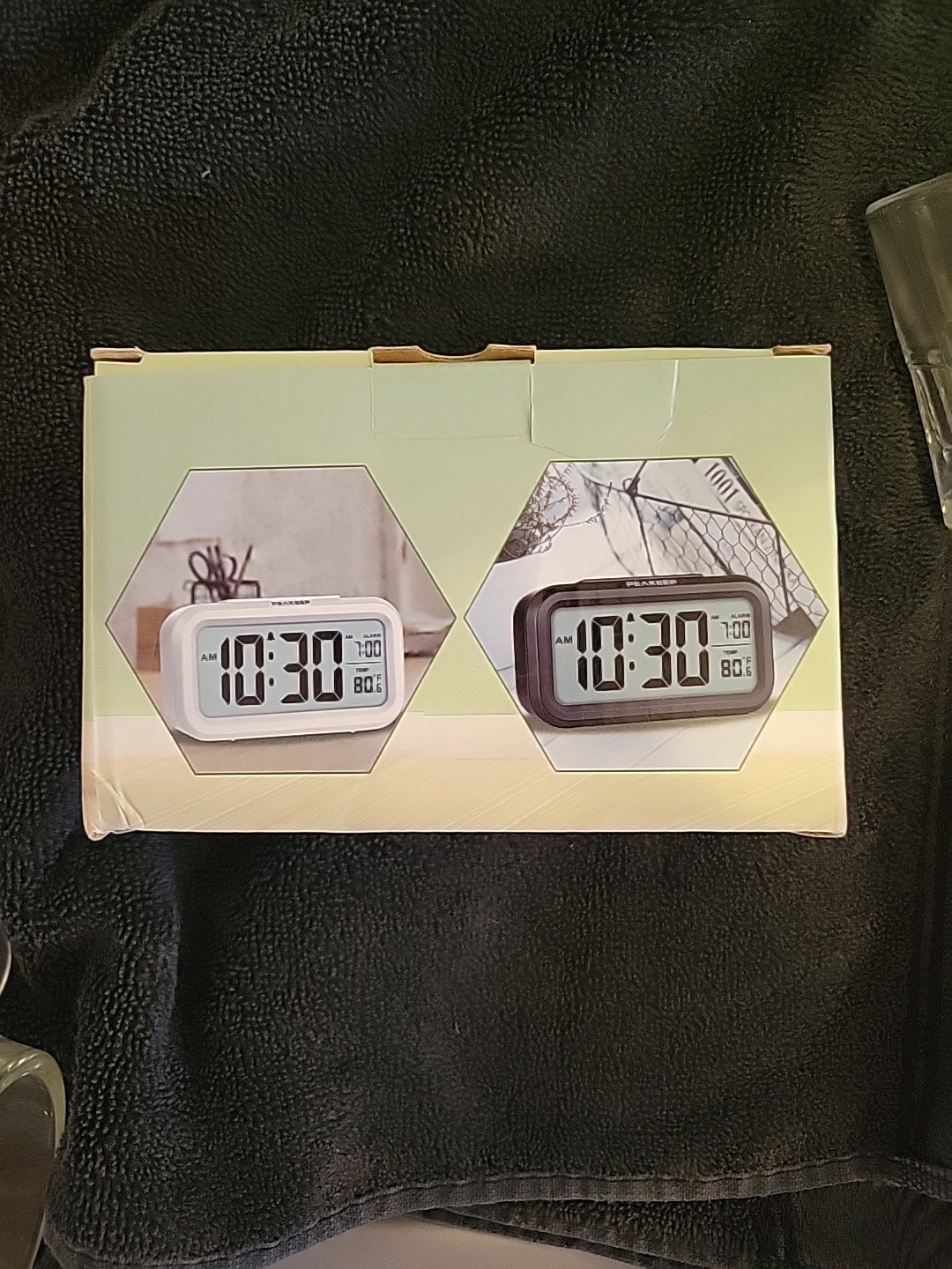 Peakeep Smart Nightlight LCD Digital Alarm Clock