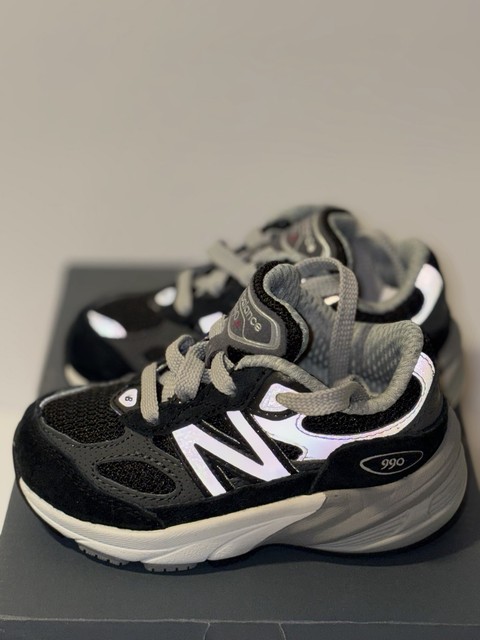 New Balance 990v6 Kids