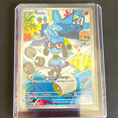 Pokemon TCG Riolu 215/198 SV01 Scarlet & Violet IR Holo 70 HP ENG Basic