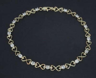 9 Carat Yellow Gold Diamond Set Bracelet 0.05ct 7.5'' (80.26.381)