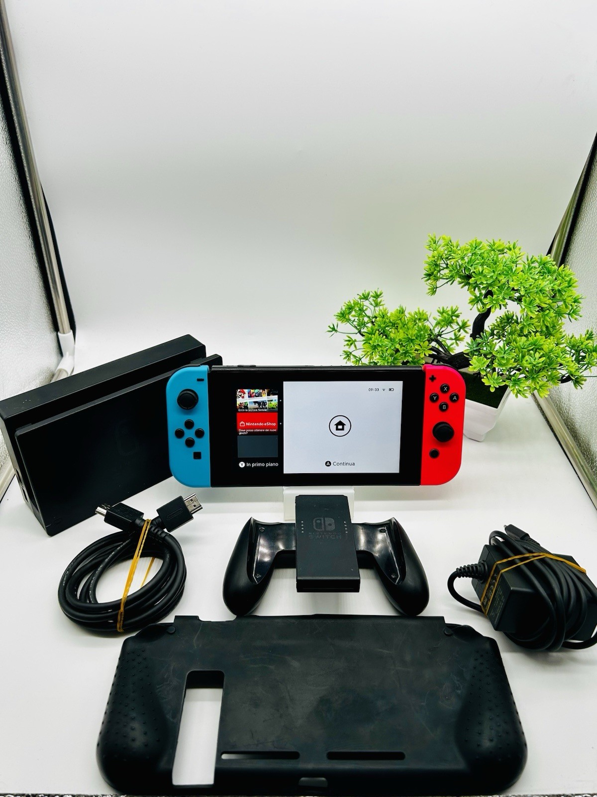 Nintendo Switch V2 Blu Rossa Completa Accessori +Cover Perfettamente Funzionante