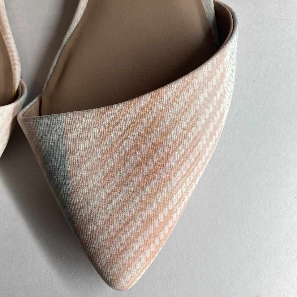 Womens Size 8.5 Call It Spring Pink Salmon Leather Flats Great Condition  - Image 2 of 4