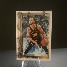 Topps 2024-25 Holiday Stephen Curry #H106 Golden State Warriors Insert