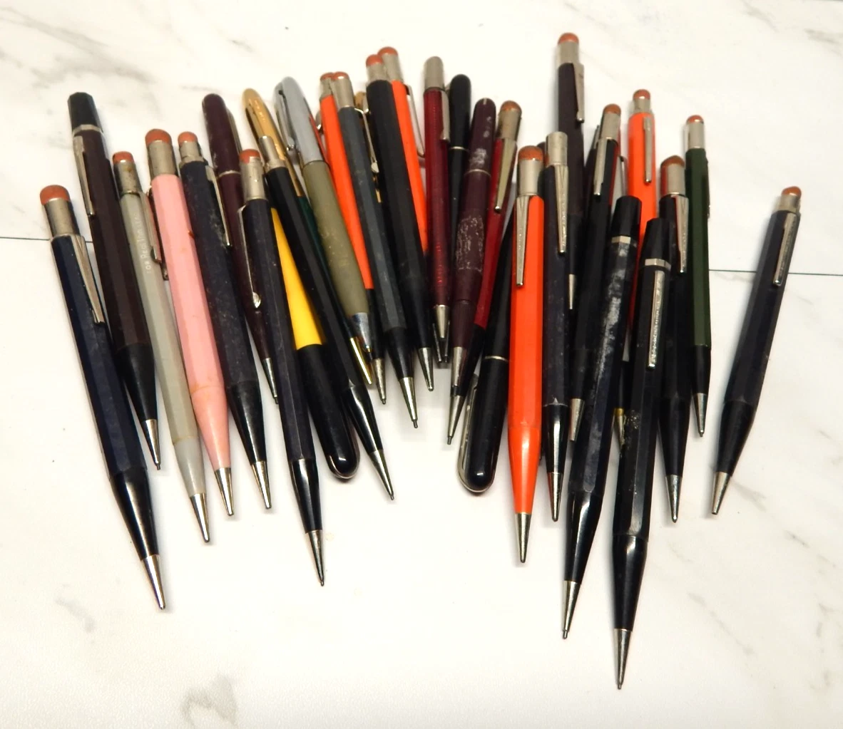 Continuous Twist Collectible Mechanical Pencils with Vintage for