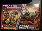 Transformers x G.I. Joe Bumblebee A.W.E. Striker and Stalker Figure BRAND NEW