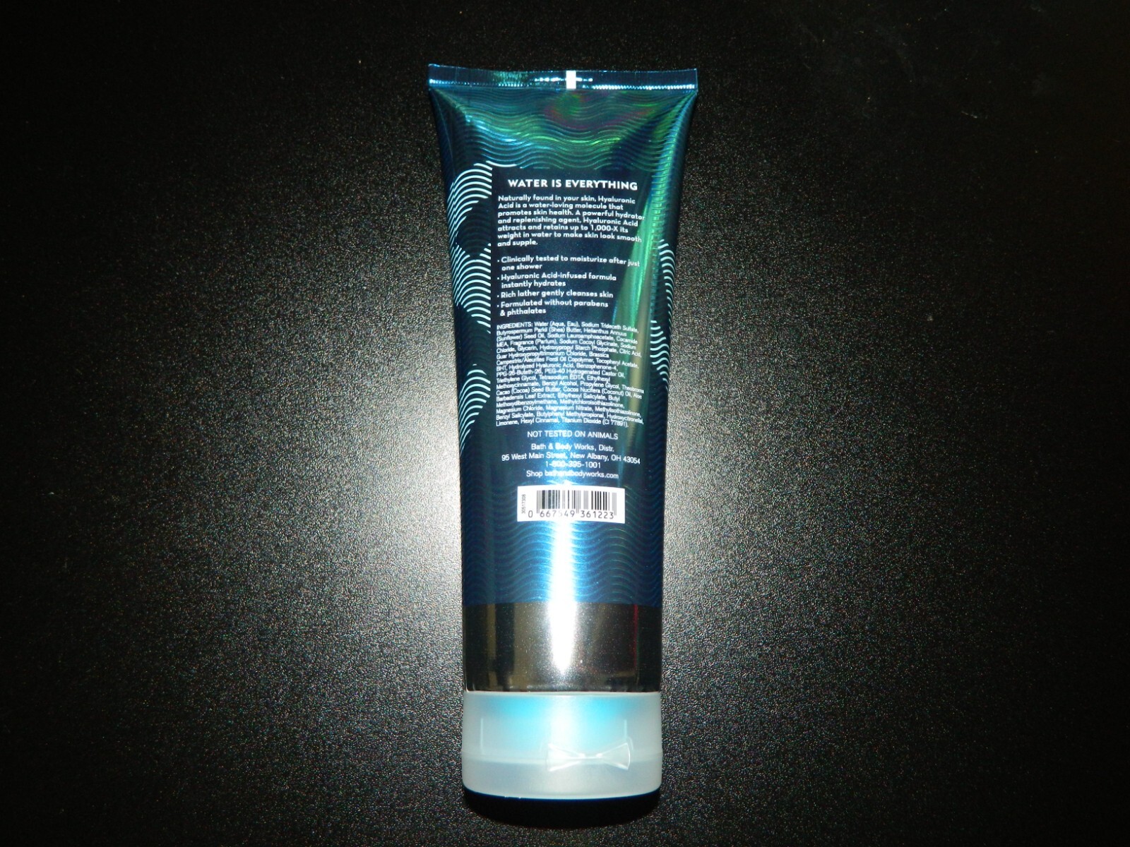 Bath & Body Works Hyaluronic Acid Hydrating Body Wash 10 oz NEW