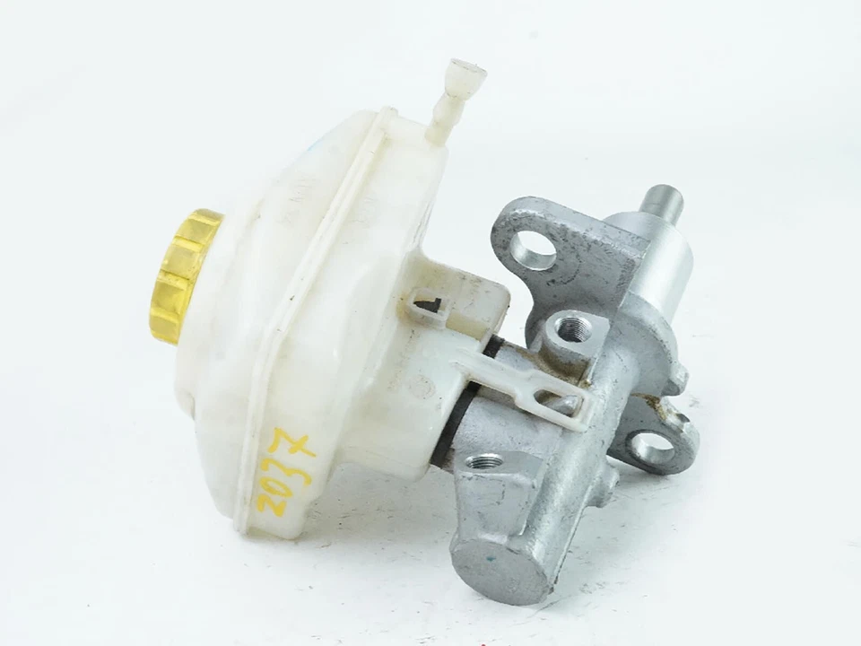 Porsche Panamera 970 2010-2016 cilindro maestro freno líquido con depósito fabricante original Foto 3 de 4