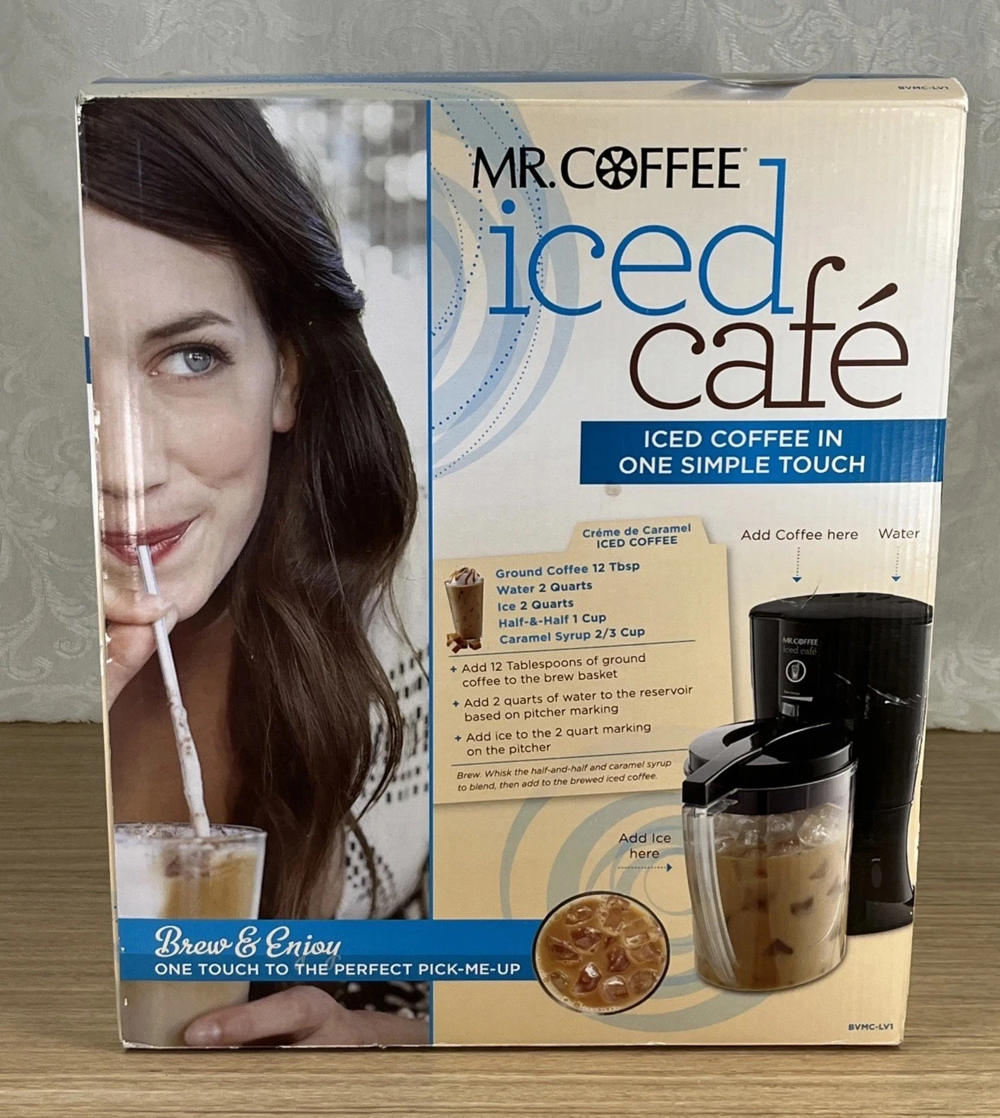 NEW Mr Coffee Iced Coffee Cafe Maker Makes 2 Quarts Black Pitcher BVMC-LV1