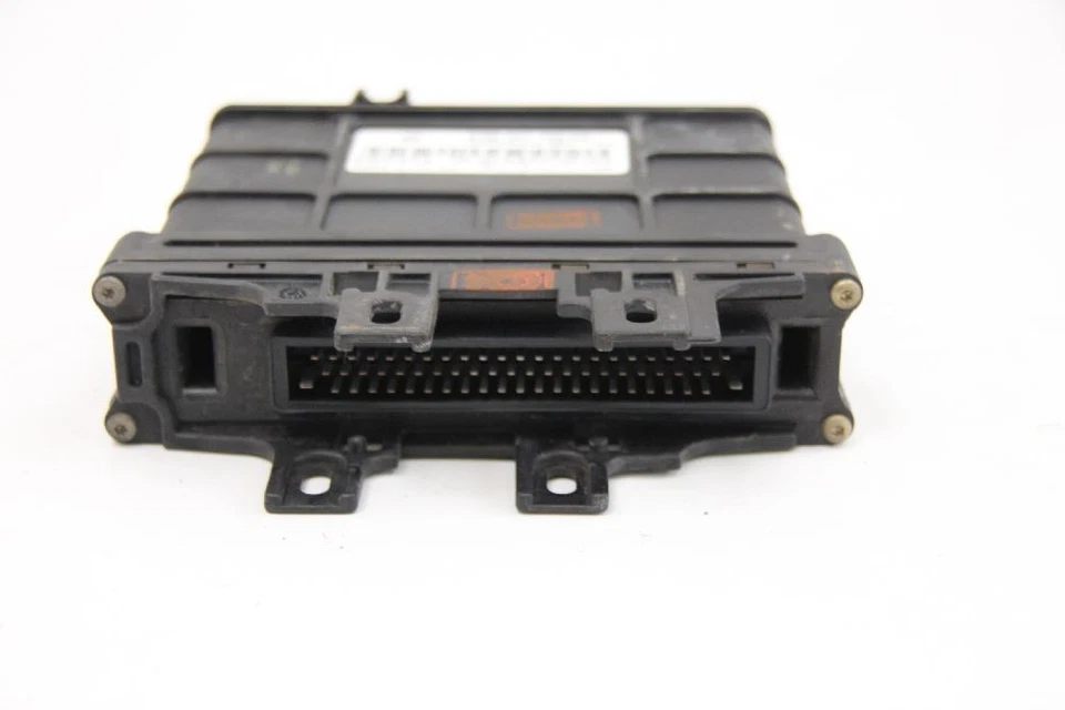 Unità di controllo della trasmissione VW BORA Variant 2.3 110 kW 150 HP 56386 - Immagine 2 di 3