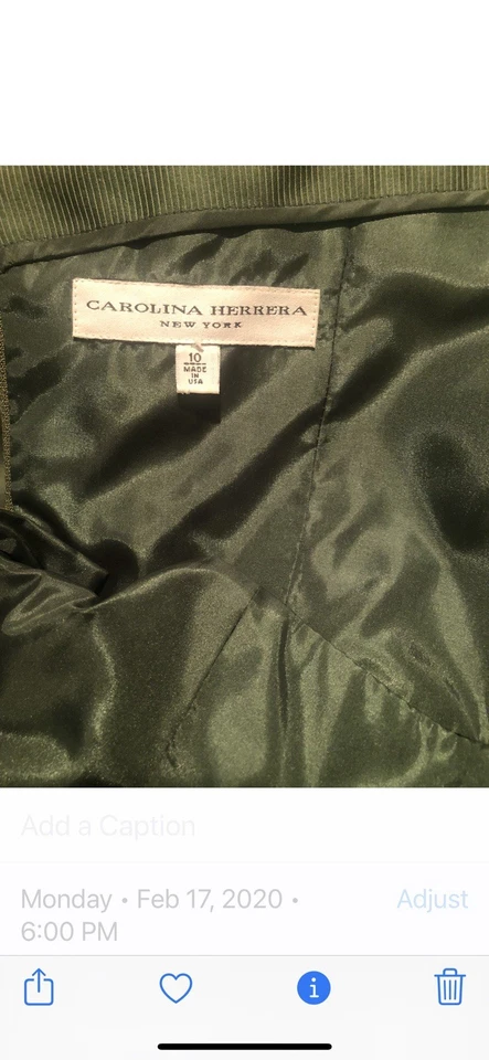 Vestido de diseñador sin tirantes Caroline Herrera Foto 3 de 4