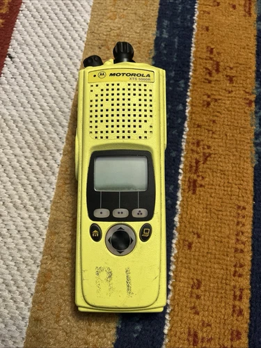 Motorola XTS5000R H18UCF9PW6AN 800MHz Two Way Radio ASTRO P25