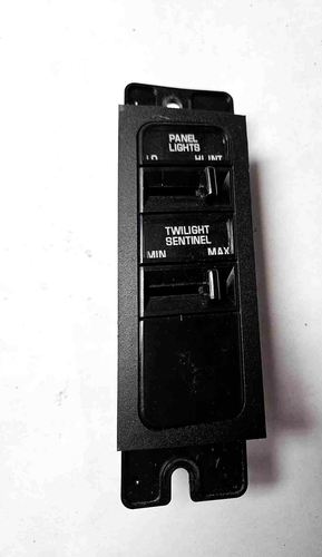 1997 98 99 BUICK LESABRE Sentinel and Panel Lights Switch Dash Mounted ...