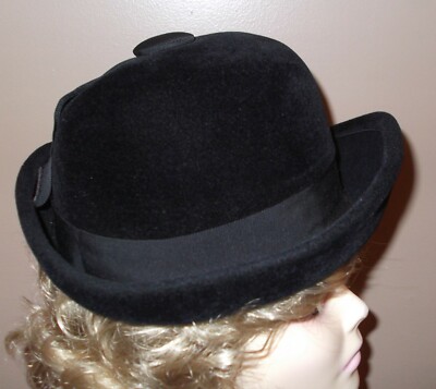 VTG Cotillion France Black Velour Brimmed Hat w/Grosgrain  display picture 1