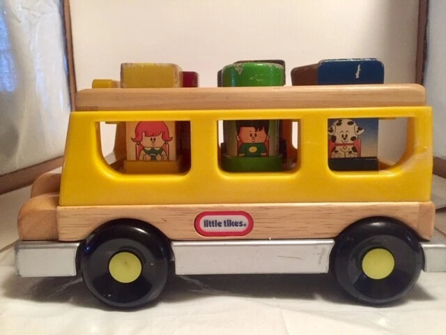 Vintage 2003 LITTLE TIKES Wooden Shape Sorter School Bus Toy Complete