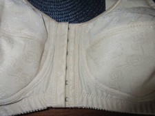 ABC BEIGE style 123 front / back close WIRE FREE mastectomy bra 36 B