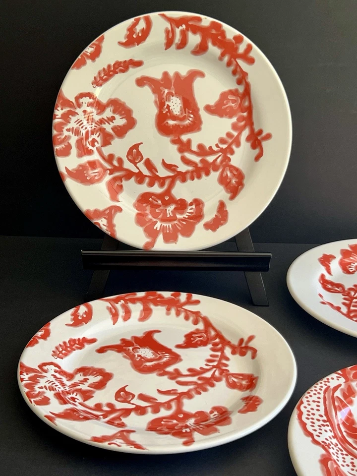 Juego de 4 Platos de Ensalada Floral Rojo Estilo Anthropologie 8.75" Hecho en Portugal Foto 3 de 4
