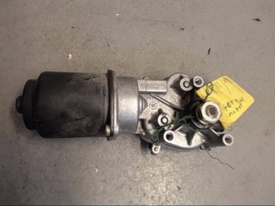 Wishermotor Windschutzscheibe - HONDA CR-V     02-06 - 76505SCAG01