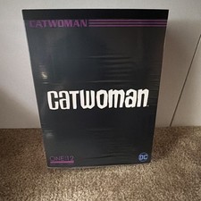 Mezco One 12 Collective DC Catwoman 1 12 Action Figure w  Whip  Stand