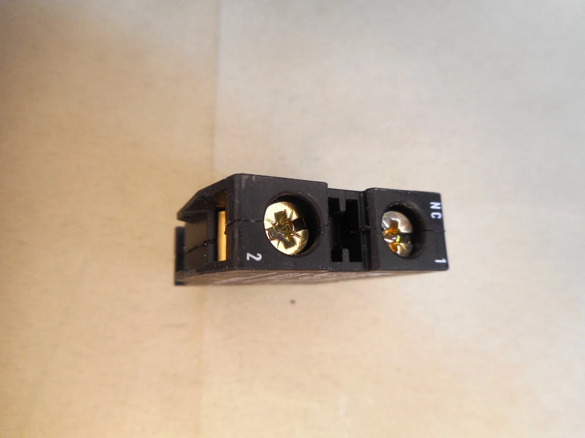 MOELLER EK01 contact block (NIB)