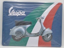 Plaque En Fer Blanc "VESPA"