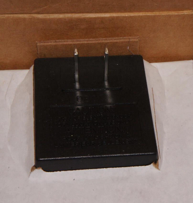 NEW WESTERN DATACOM CRYPTOCOM 2000 V.90 SECURITY MODEM WITH POWER SUPPLY & CABLE - Image 3 of 4