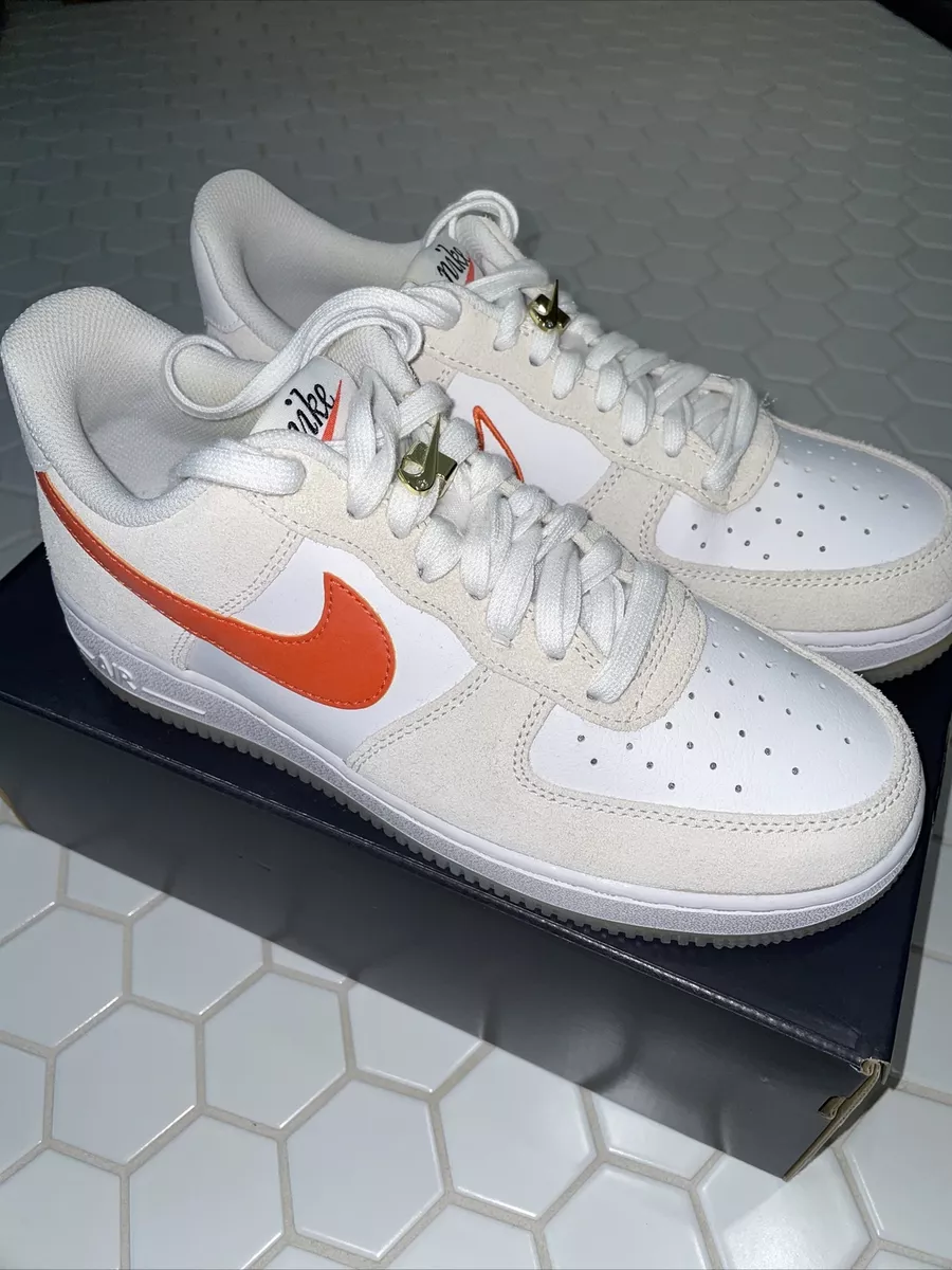 Nike Women's Air Force 1 '07 SE First Use White/Orange-Summit White-Sail -  DA8302-101