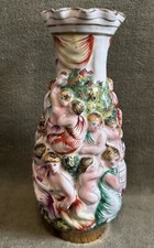 Capodimonte Vase vorstehende Gesichter Personen BESCHÄDIGT