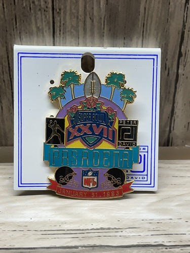 Gold Tone Pin w/ 1993 Super Bowl XXVII Rose Bowl DAL/BUF Pasadena Peter David A7