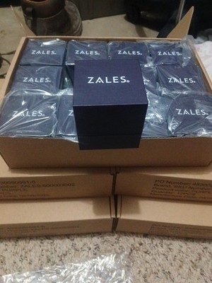 Zales Purple Jewelry Presentation Clamshell  Box - Earrings/Ring