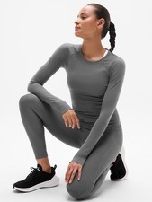 Athleta L Large Momentum Seamless Top Shadow Grey NWT  530524