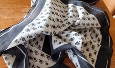 Ray Strauss Unltd Black/Ivory Micro Daisy Square Cotton Scarf....25"x26"..France