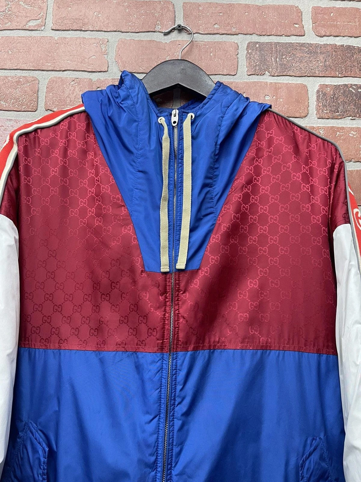 Taglia 56 Giacca a vento Gucci GG a righe riflettenti