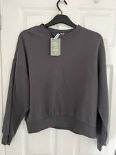H&M Grey Sweatshirt Women’s Size Small new with tags 