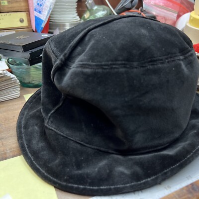 ANTHONY PETO Made in France Hat Size 56     Previously Worn      Lot # Cabc.9